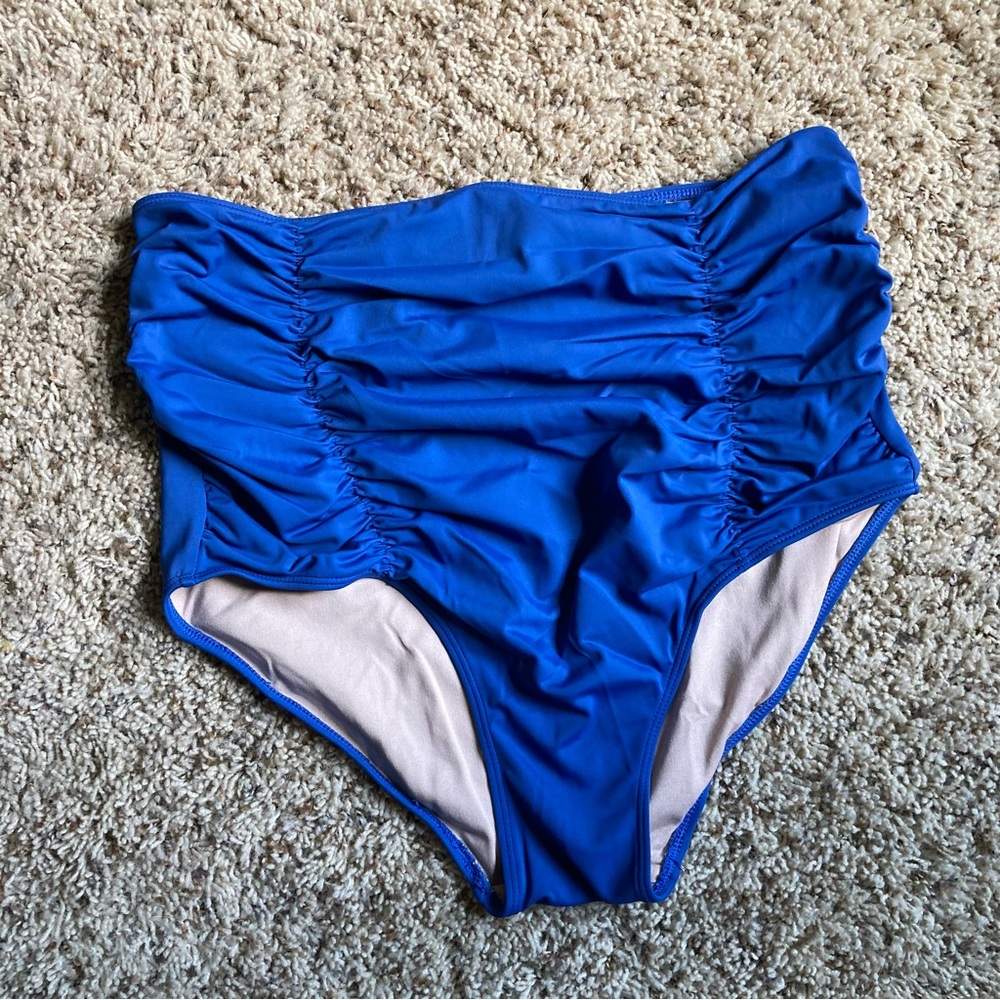 Kortni Jeane maternity swimsuit bottoms